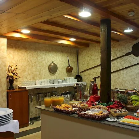 Holastays La Hotel 3*
